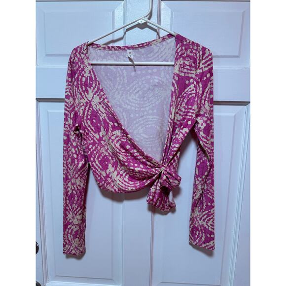 Anthropologie Daily Practice Wrap Top Pink Combo Size Medium - Picture 3 of 8